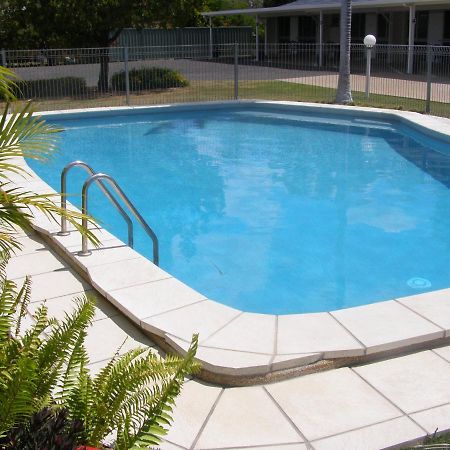 Gayndah A Motel Экстерьер фото