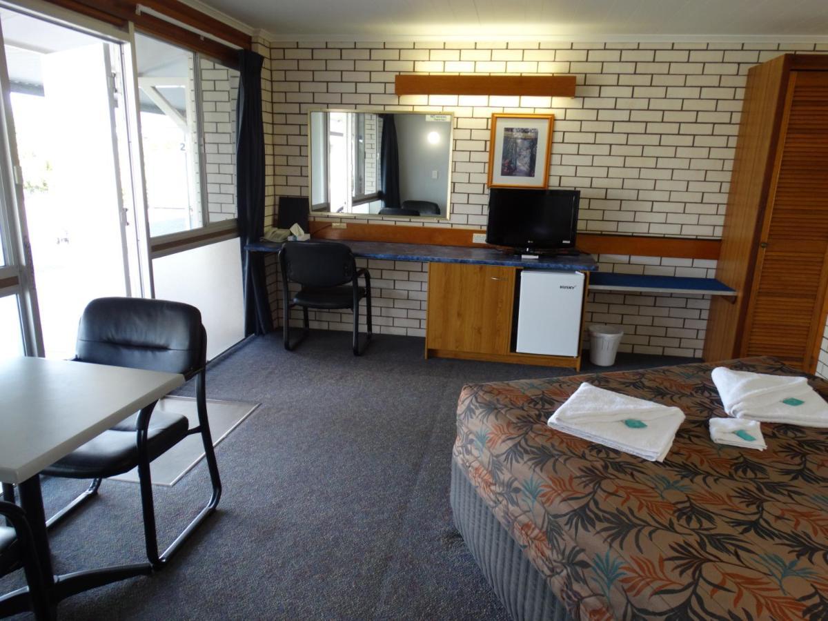 Gayndah A Motel Экстерьер фото